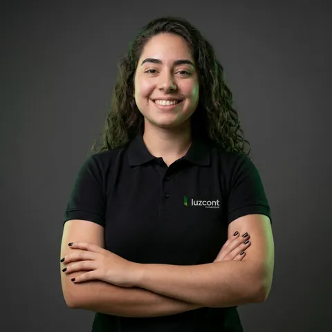 Luiza, Financeiro